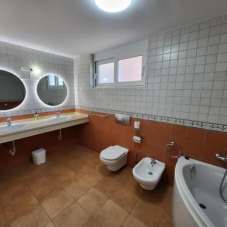 El Rincon 4 Apartment *